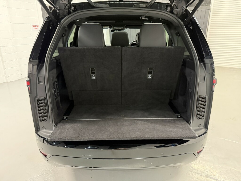 Land Rover Discovery R-dynamic Se Black #21