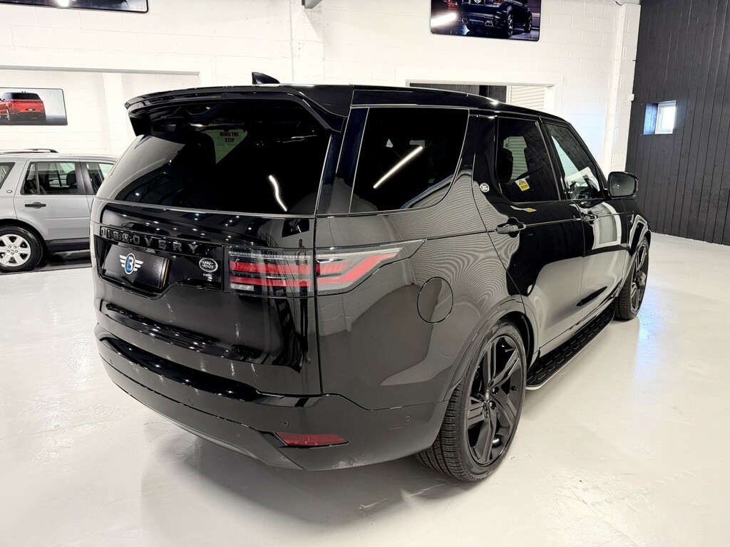 Land Rover Discovery 3.0 D300 Mhev R-dynamic Hse Black #2