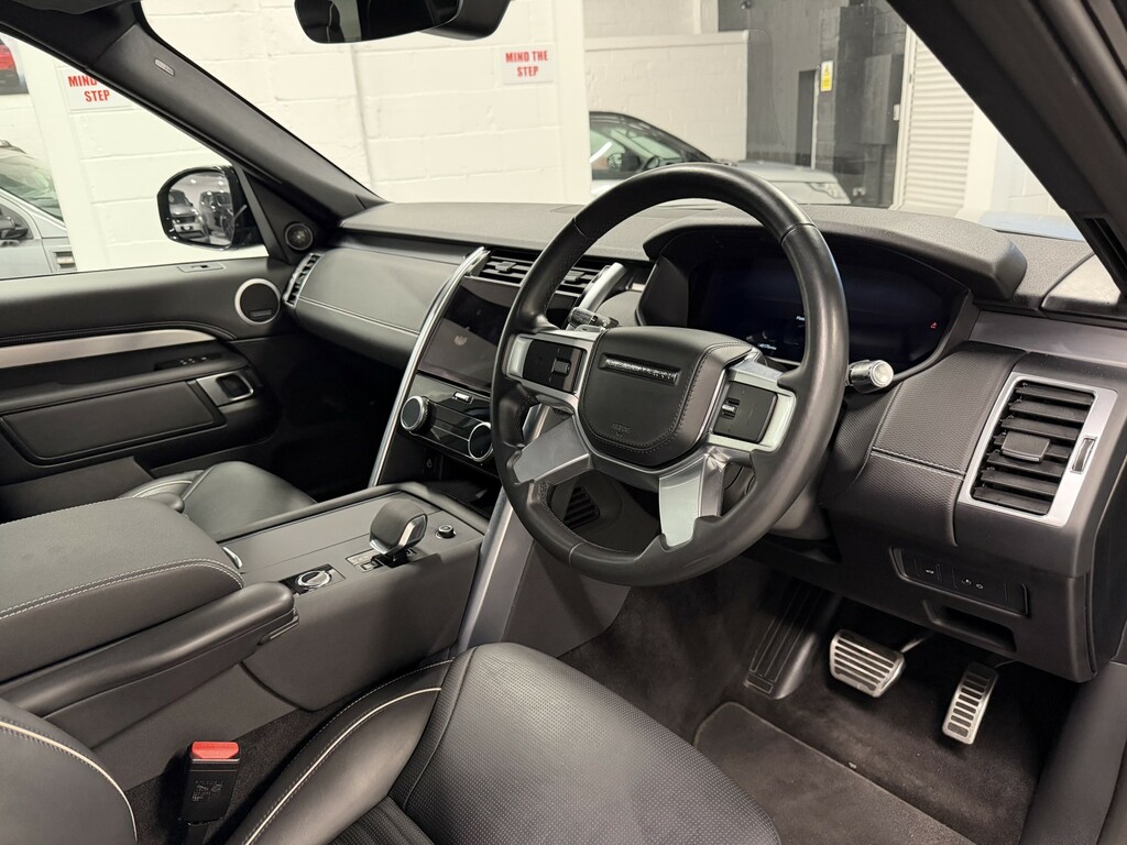 Land Rover Discovery R-dynamic Se Black #15