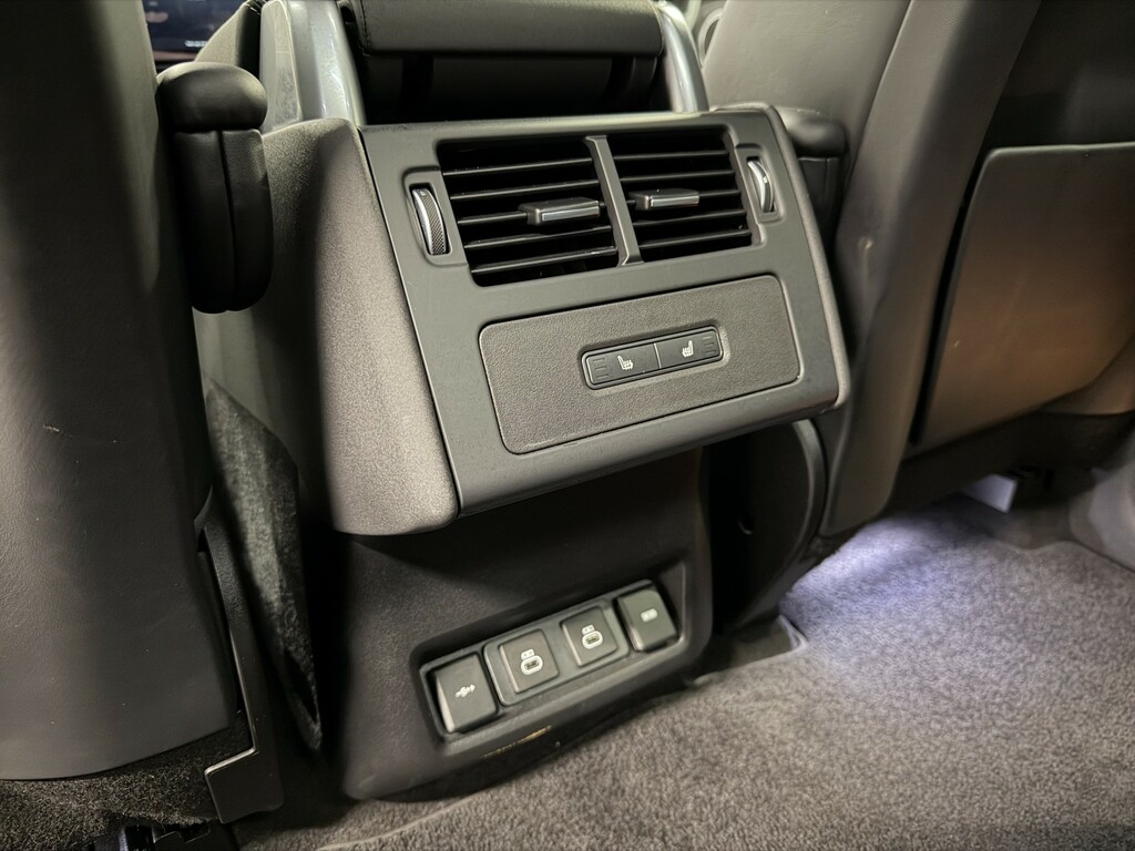 Land Rover Discovery R-dynamic Se Black #35