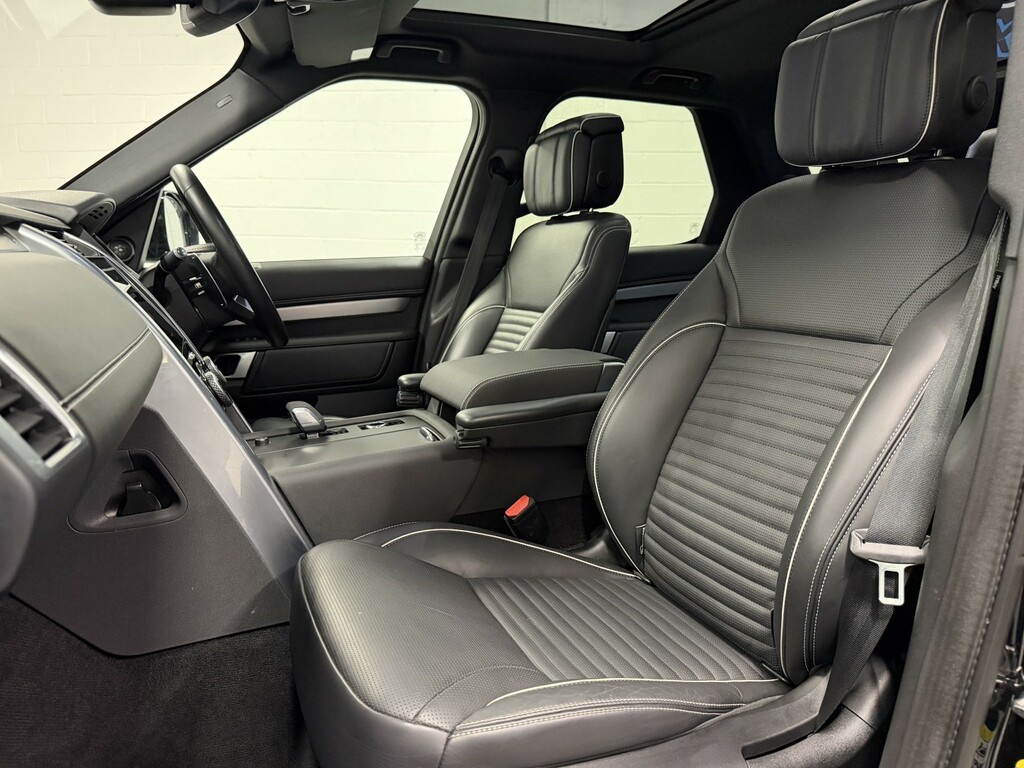 Land Rover Discovery 3.0 D300 Mhev R-dynamic Hse Black #3