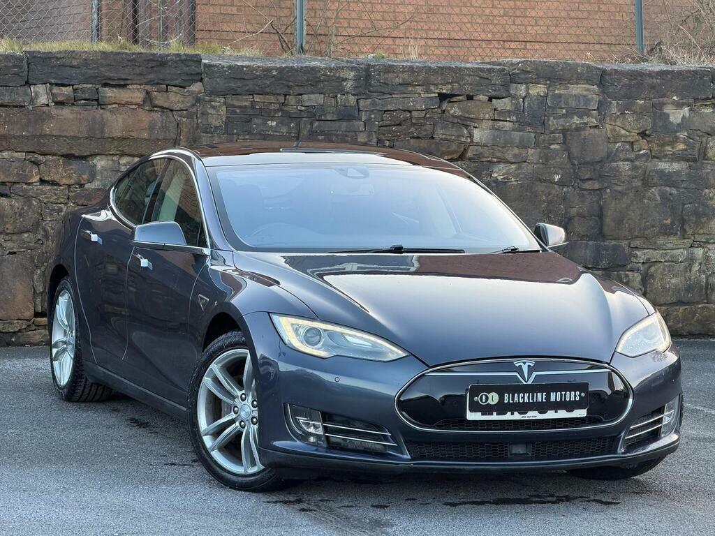 Tesla Model S 85 Grey