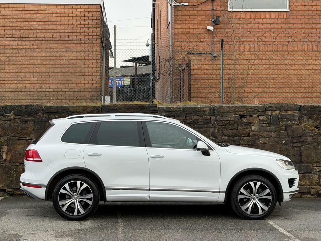 Volkswagen Touareg Suv Blue #8
