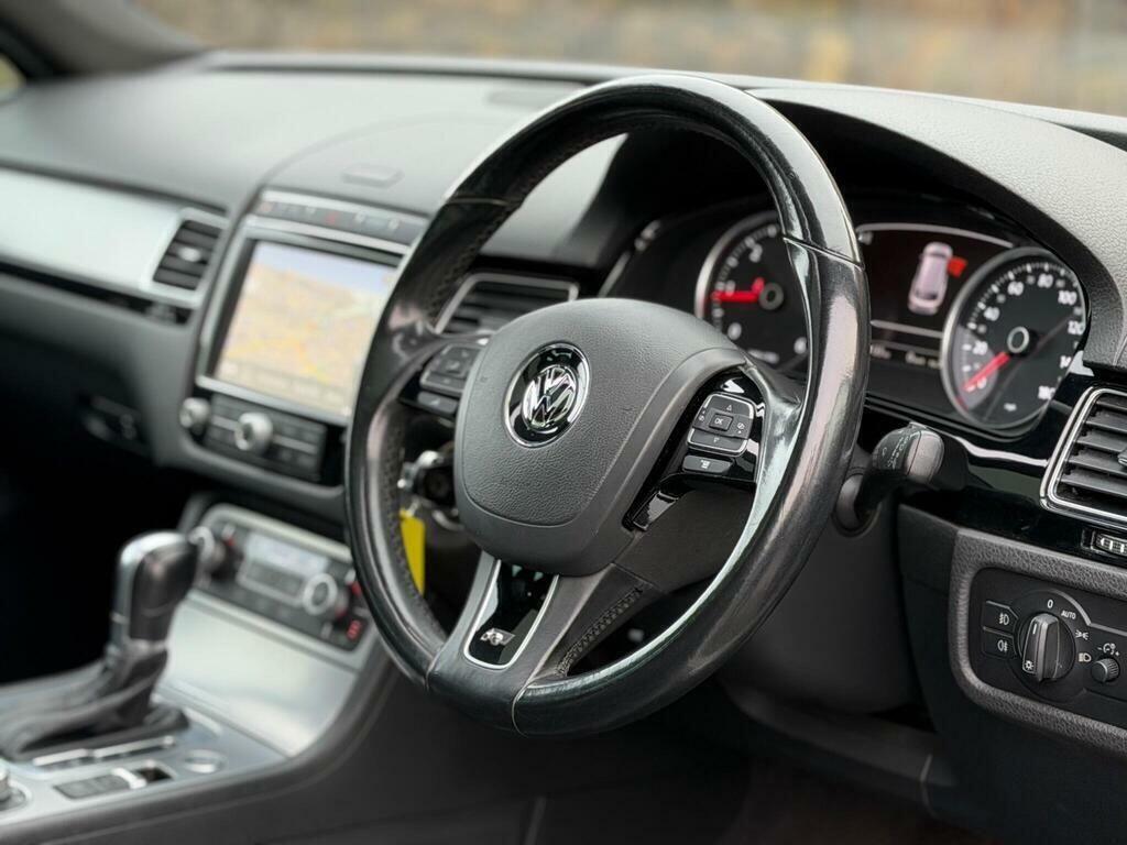 Volkswagen Touareg Suv Blue #13