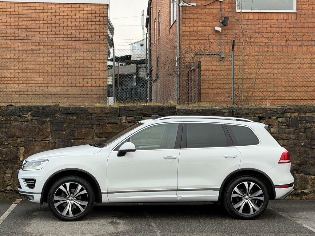 Volkswagen Touareg 3.0 Tdi V6 Bluemotion Tech R-line Tiptronic 4Wd Eu White #4