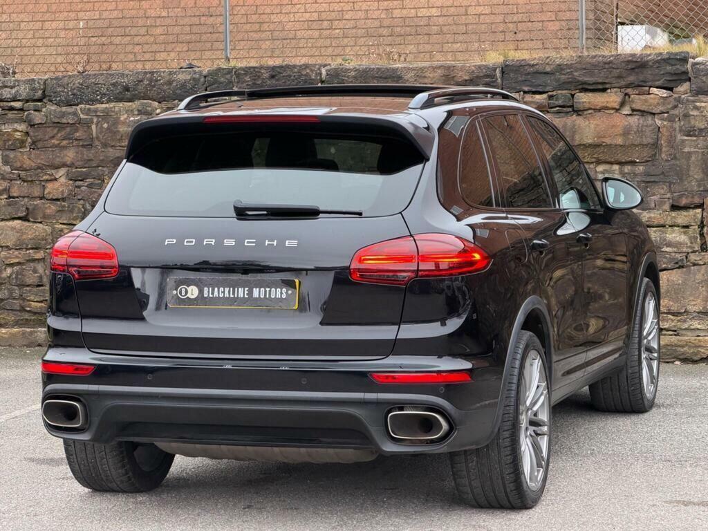 Porsche Cayenne Black #7