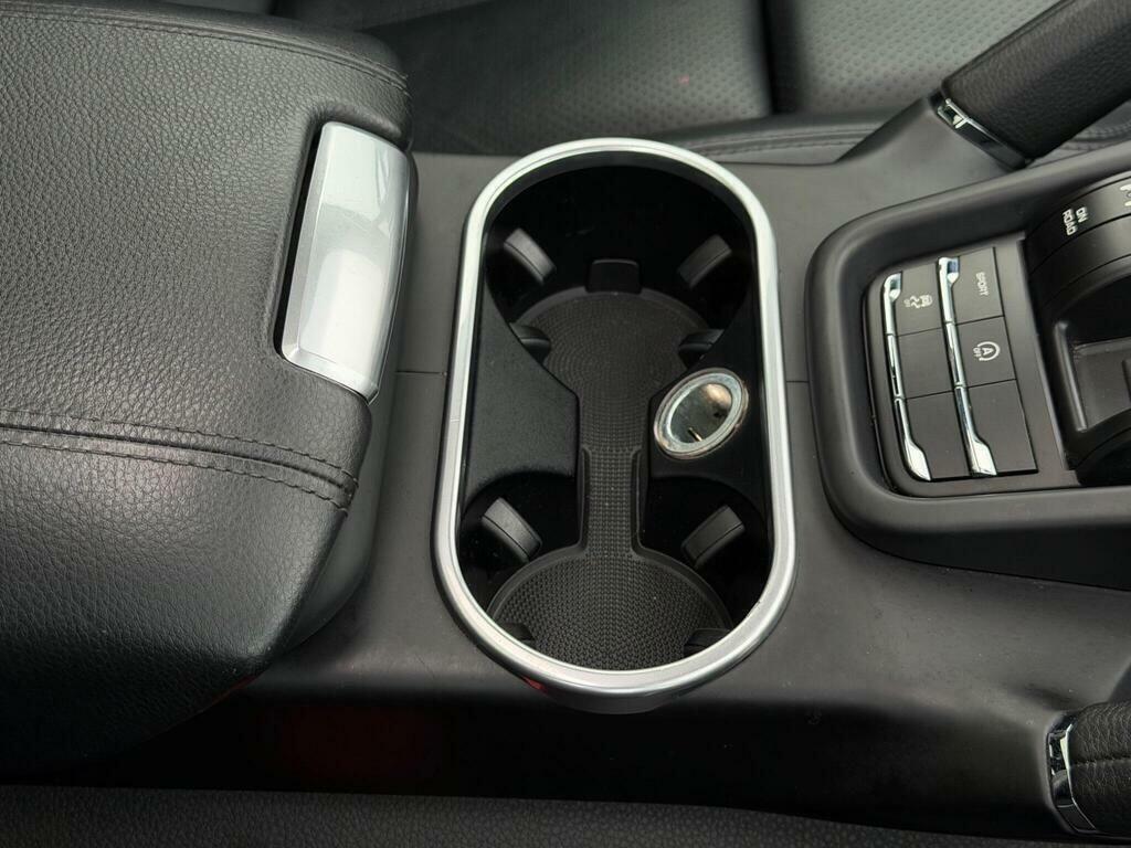 Porsche Cayenne Black #38