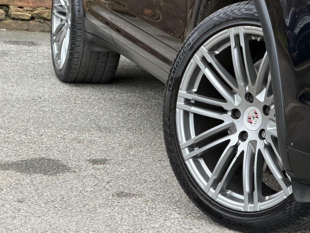 Porsche Cayenne Black #49
