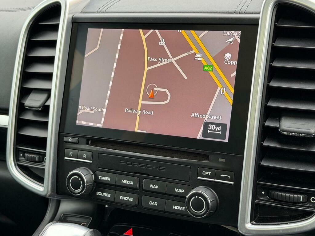 Porsche Cayenne 4.2 Td V8 S Tiptronics 4Wd Euro 6 S S Black #31