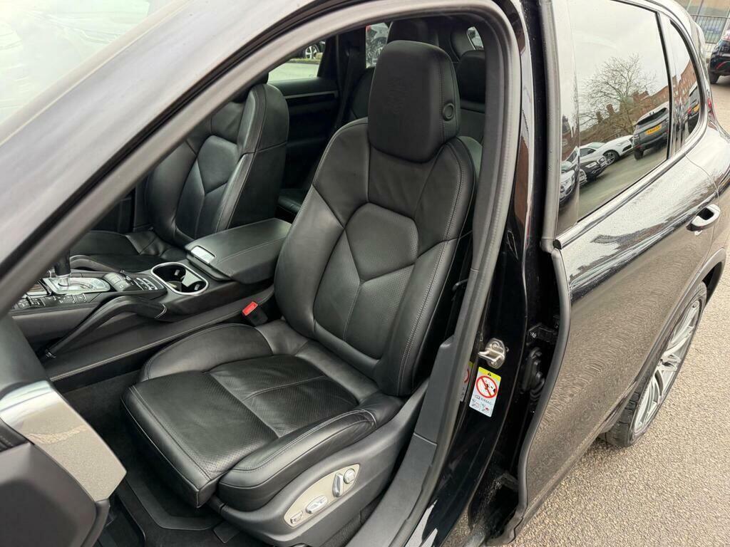 Porsche Cayenne 4.2 Td V8 S Tiptronics 4Wd Euro 6 S S Black #18
