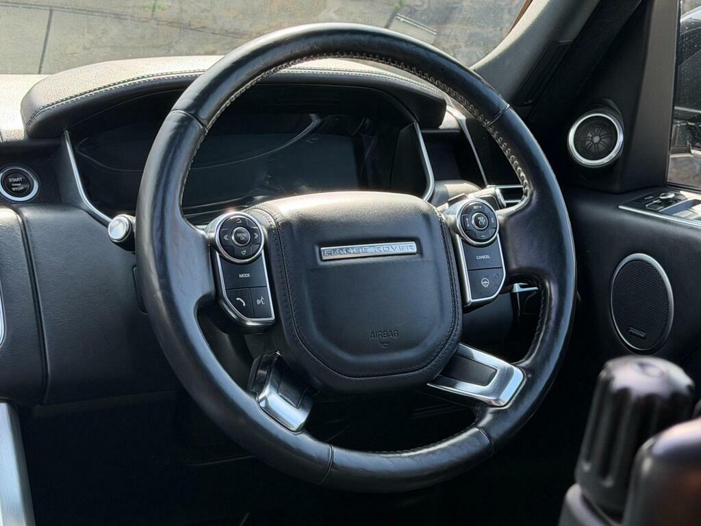 Land Rover Range Rover Vogue Se Black #26