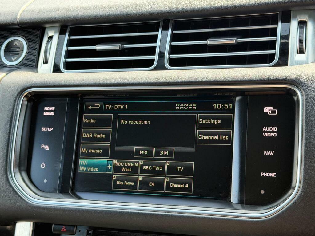 Land Rover Range Rover Vogue Se Black #34