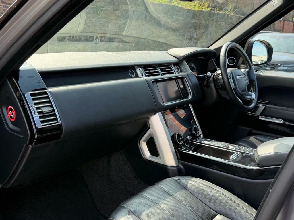 Land Rover Range Rover Vogue Se Black #14