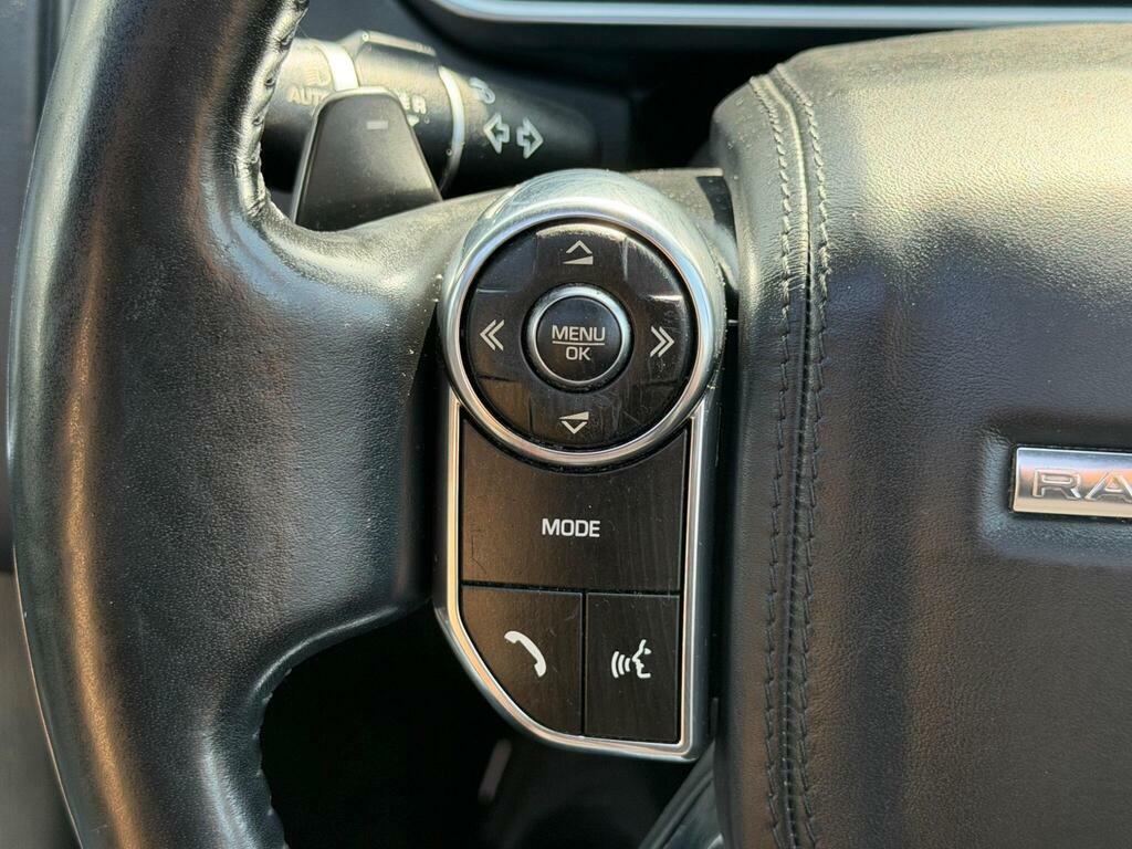 Land Rover Range Rover Vogue Se Black #28