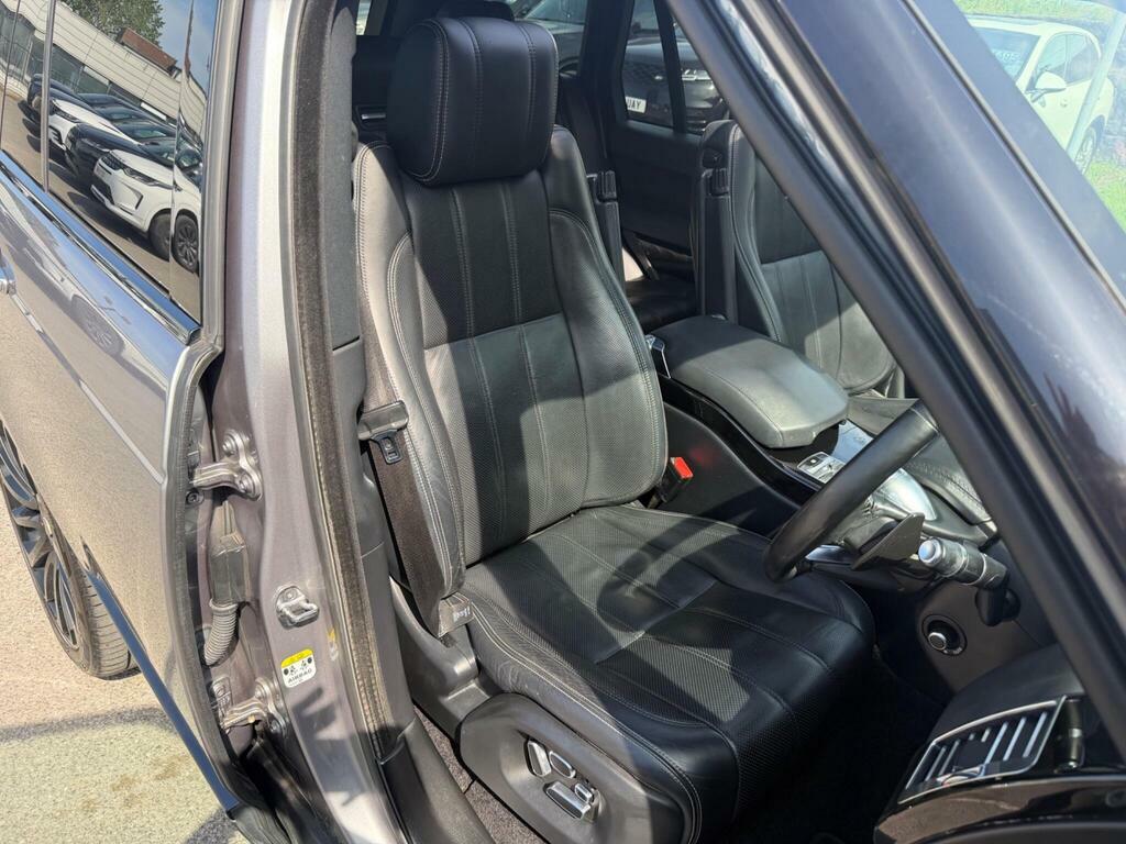 Land Rover Range Rover Vogue Se Black #17