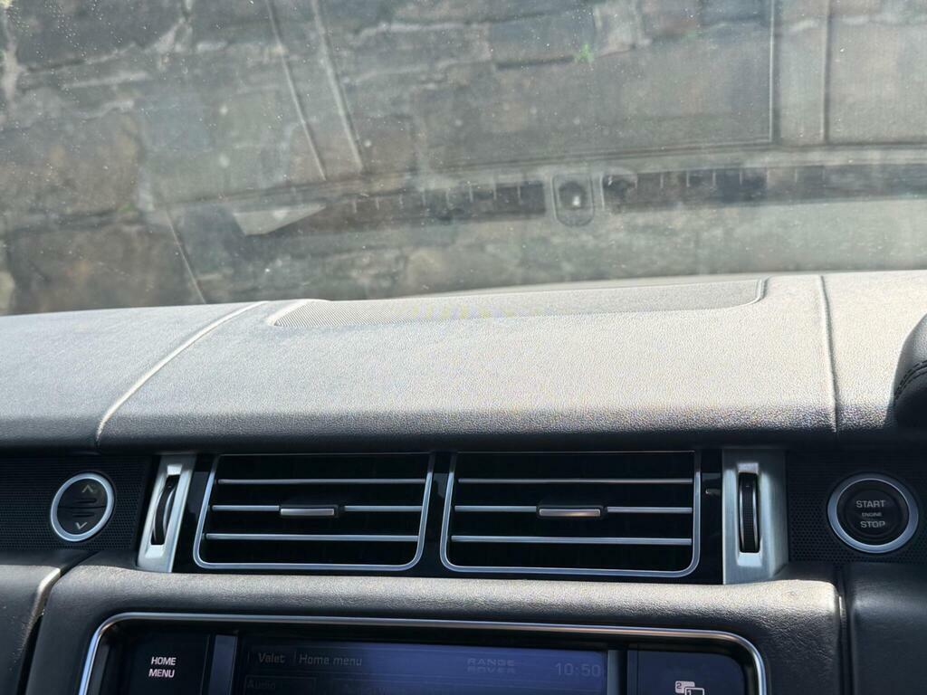 Land Rover Range Rover Vogue Se Black #30