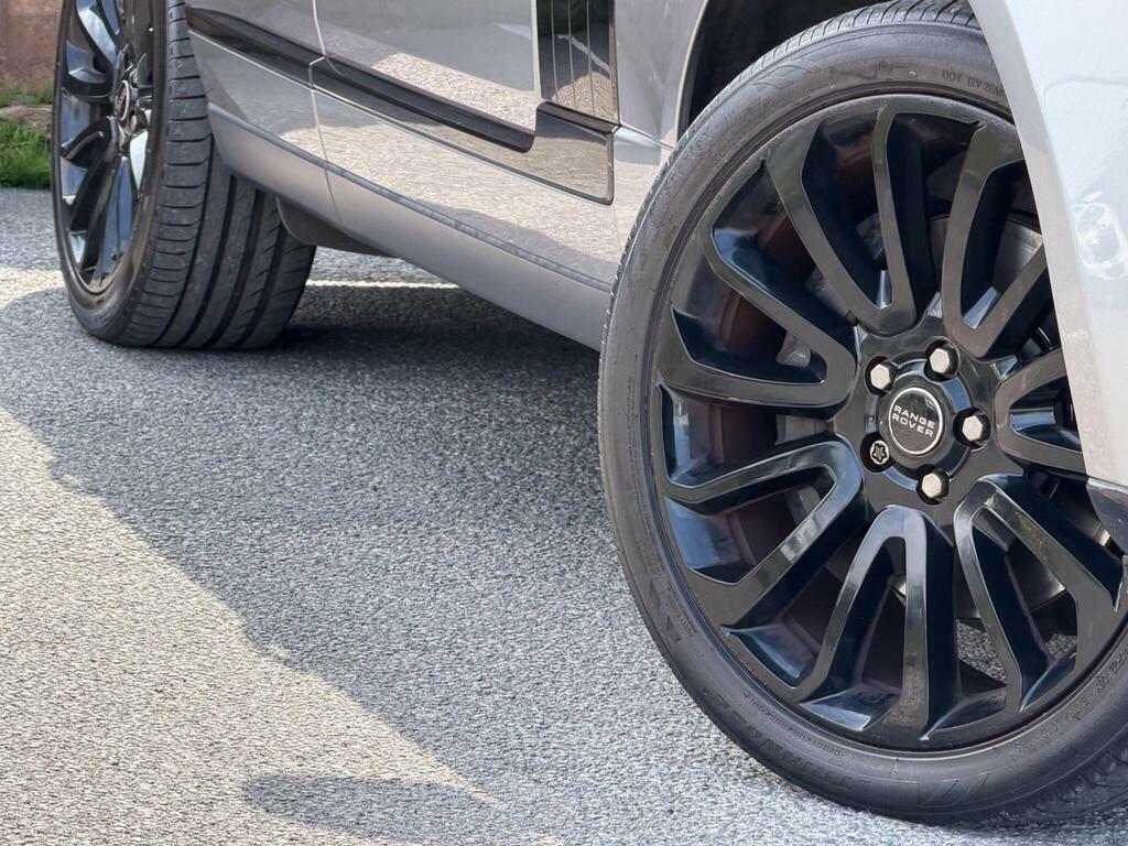 Land Rover Range Rover Vogue Se Black #55