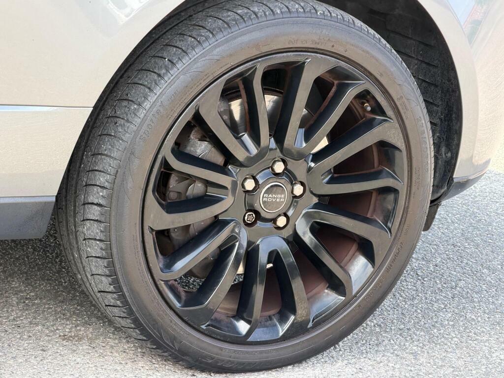 Land Rover Range Rover Vogue Se Black #56