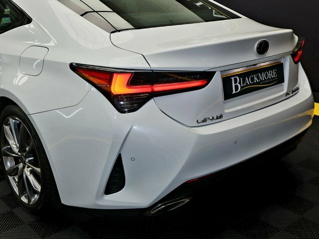 Lexus RC 2019 19 2.5 Rc 300H F Sport Hybrid E-cvt Coupe White #4