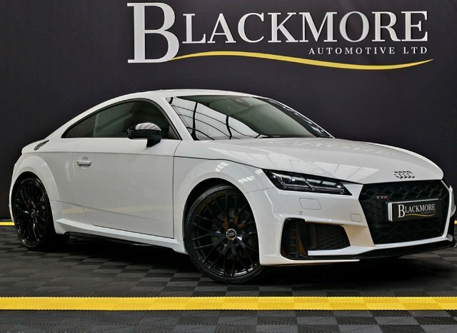 Audi TTS 2019 69 2.0 Black Edition S Tronic Quattro White