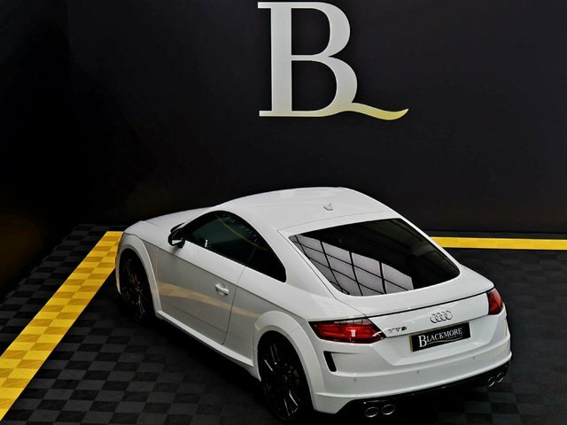 Audi TTS 2019 69 2.0 Black Edition S Tronic Quattro White #2