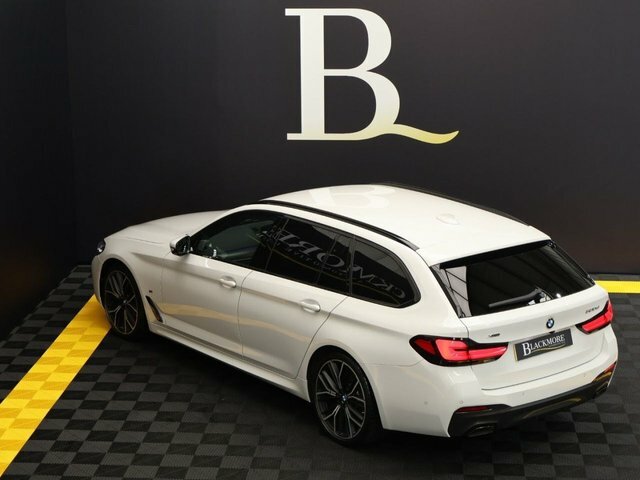 BMW 5 Series 2022 22 2.0 520D M Sport Touring Xdrive Mht Step PL22ZKX White #2