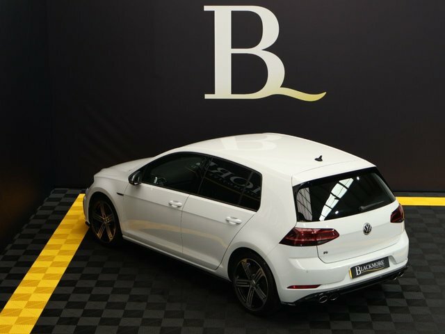 Volkswagen Golf 2017 67 2.0 R 4Motion White #2