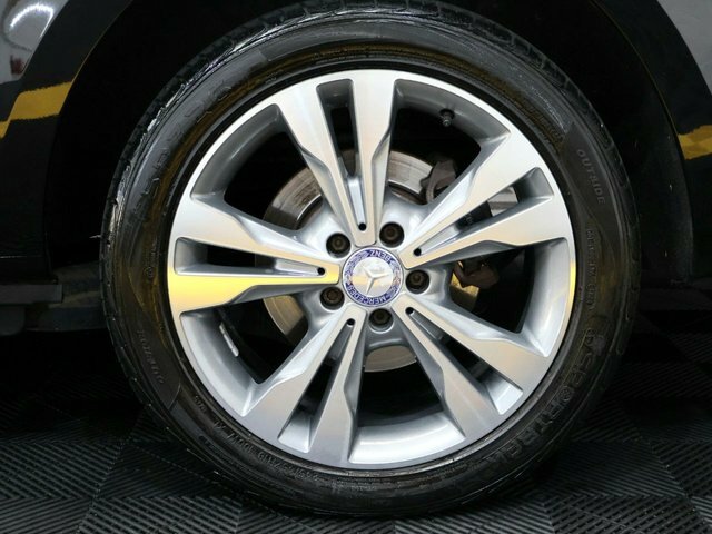Mercedes-Benz V Class V250 Se Bluetec Black #32