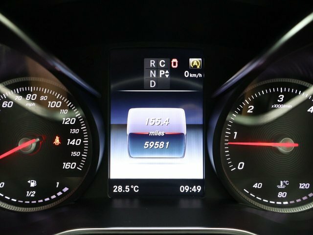 Mercedes-Benz V Class V250 Se Bluetec Black #36
