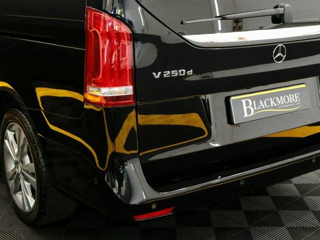 Mercedes-Benz V Class V250 Se Bluetec Black #26