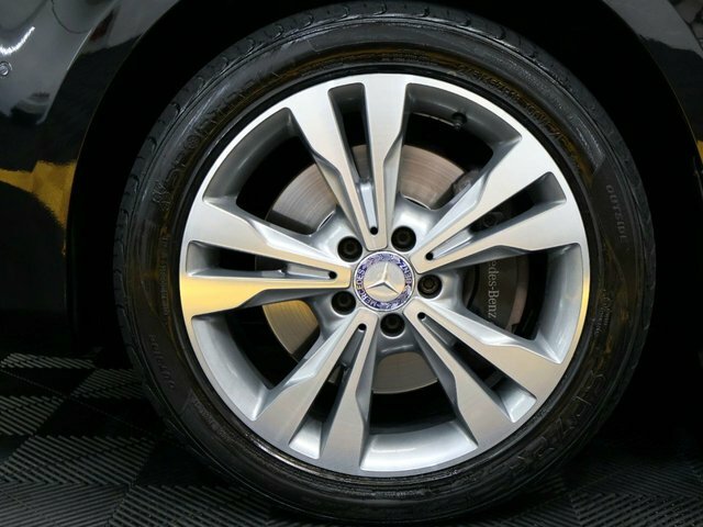 Mercedes-Benz V Class V250 Se Bluetec Black #31