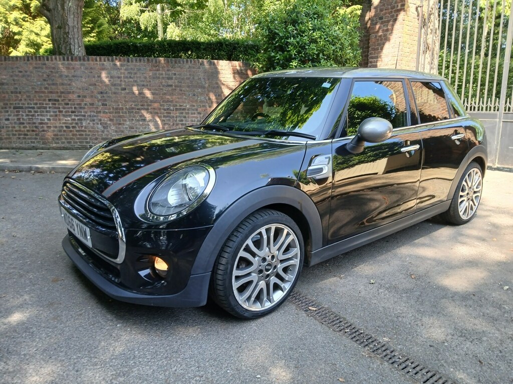 Mini Hatch 1.5 Cooper D Seven 5Dr. Ulez Compliant WD66YNW Black #5