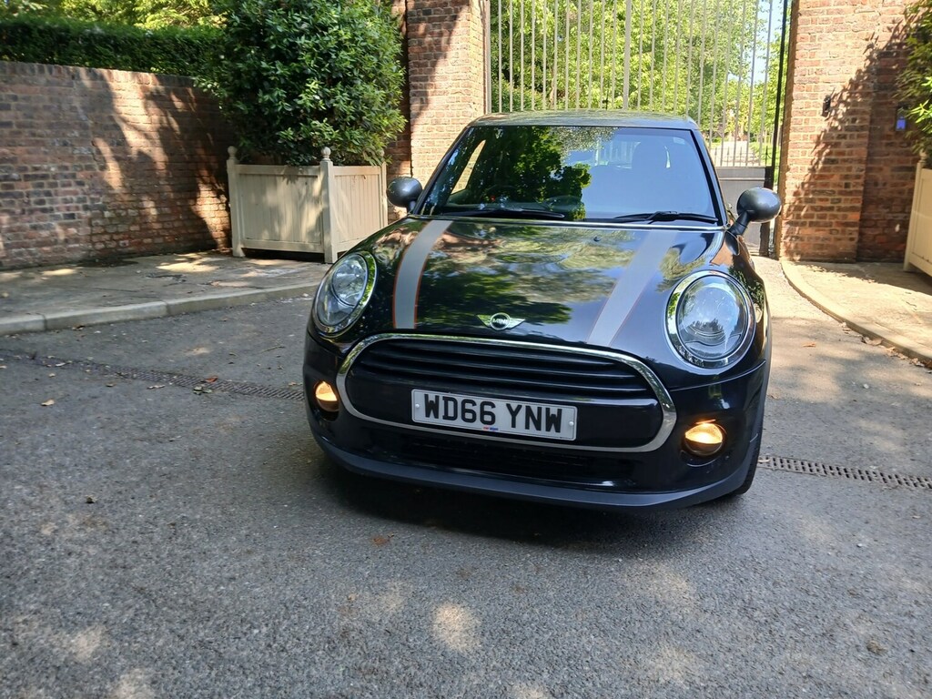Mini Hatch 1.5 Cooper D Seven 5Dr. Ulez Compliant WD66YNW Black #2