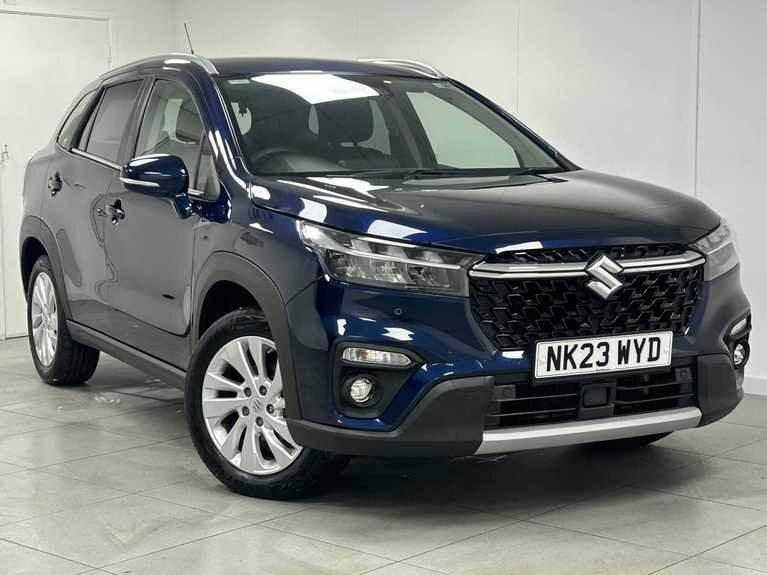 Suzuki S Cross 1.5 Hybrid Motion 
