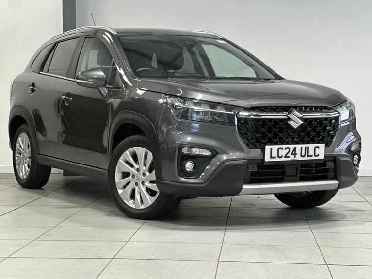 Suzuki S Cross 1.5 Hybrid Motion 