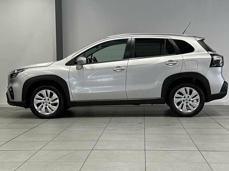 Suzuki S Cross 1.4 Boosterjet 48V Hybrid Motion NL22YKC #4