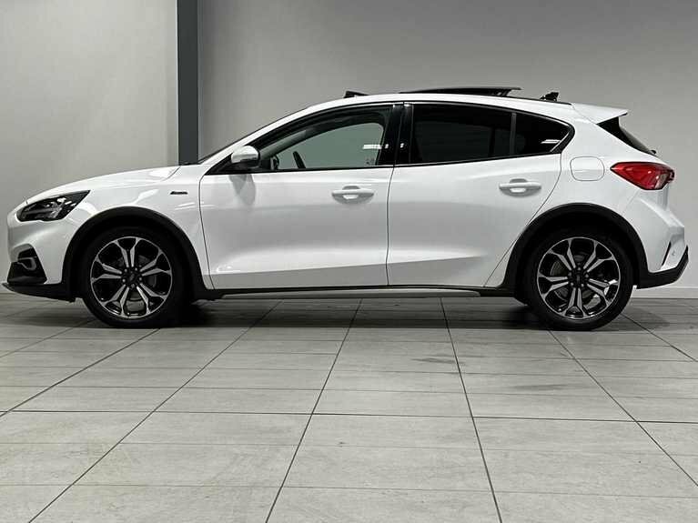 Ford Focus 1.0 Ecoboost Hybrid Mhev 155 Active X Edition MT70LPZ White #5