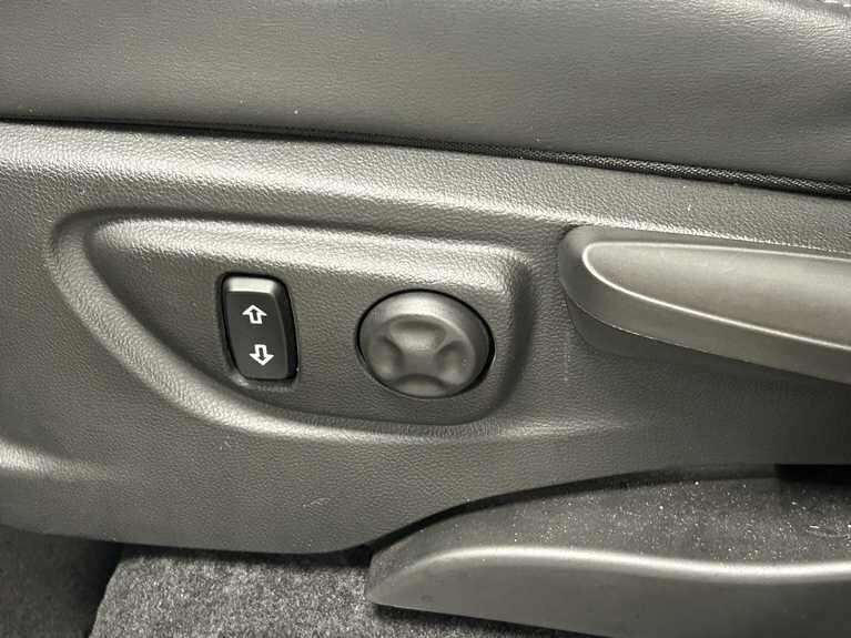 Vauxhall Mokka Suv Silver #28