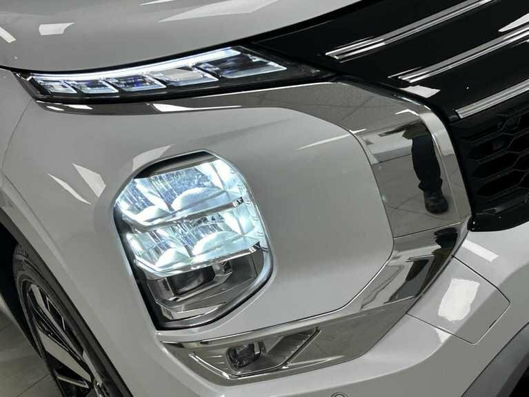 Mitsubishi Outlander Phev 2.4 Phev Nativa #6