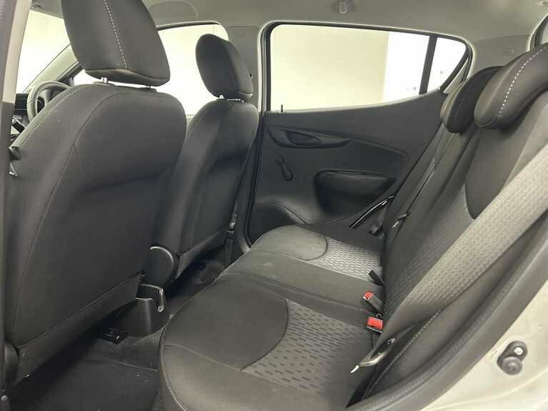 Vauxhall Viva 1.0I Se Hatchback Red #24