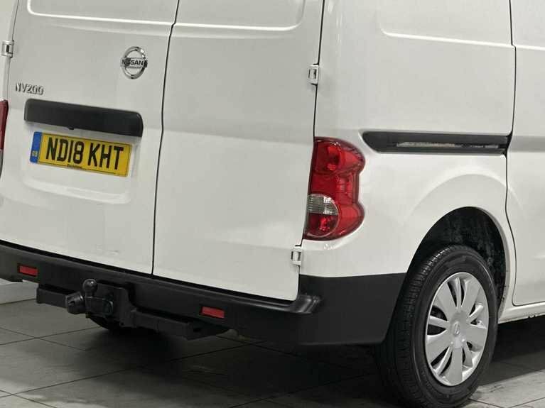 Nissan NV200 0.0 E Tekna Rapid 108 Bhp White #9