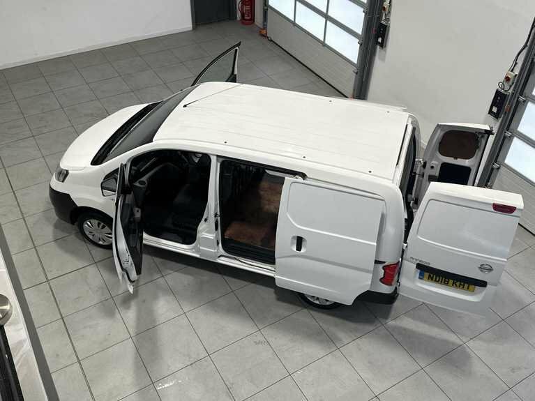 Nissan NV200 0.0 E Tekna Rapid 108 Bhp White #14