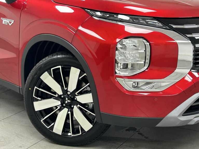 Mitsubishi Outlander Phev Nativa 2.4 #2