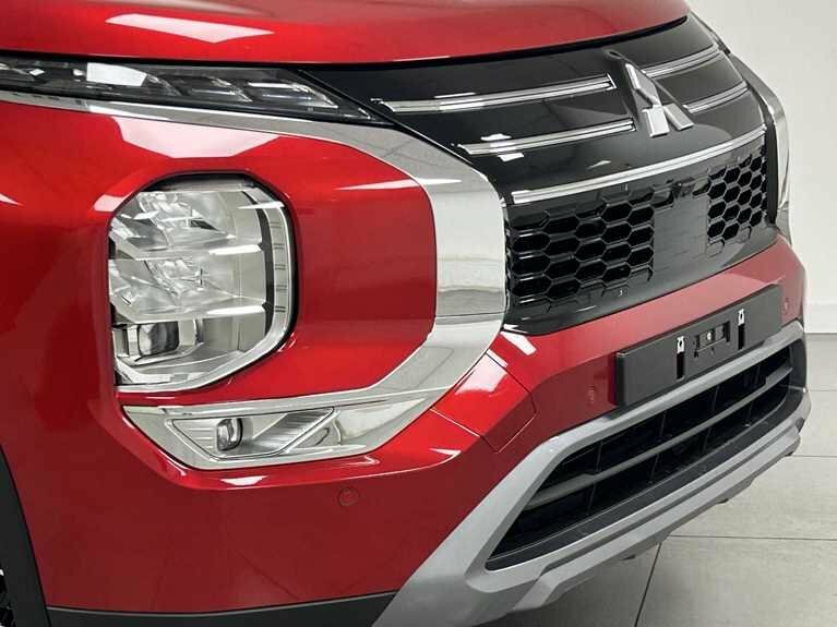 Mitsubishi Outlander Phev Nativa 2.4 #3