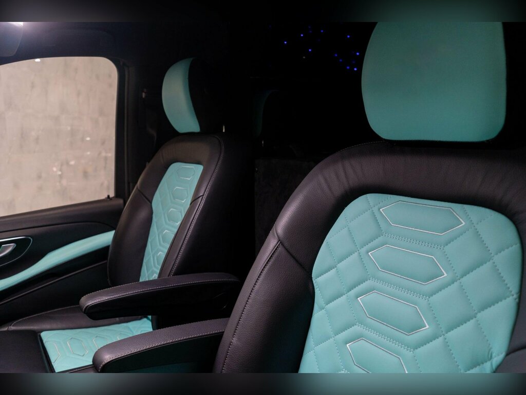 Mercedes-Benz V Class Mpv Black #16