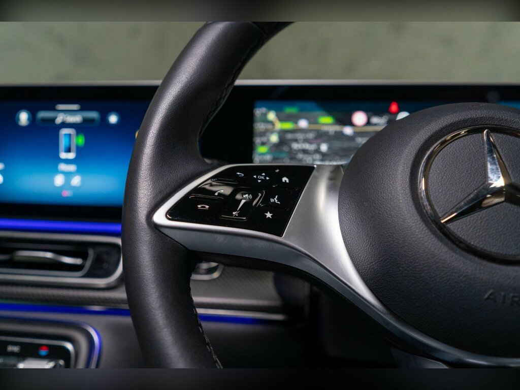 Mercedes-Benz V Class Mpv Black #34