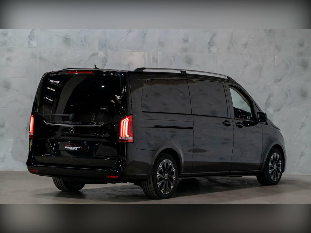 Mercedes-Benz V Class Black #7