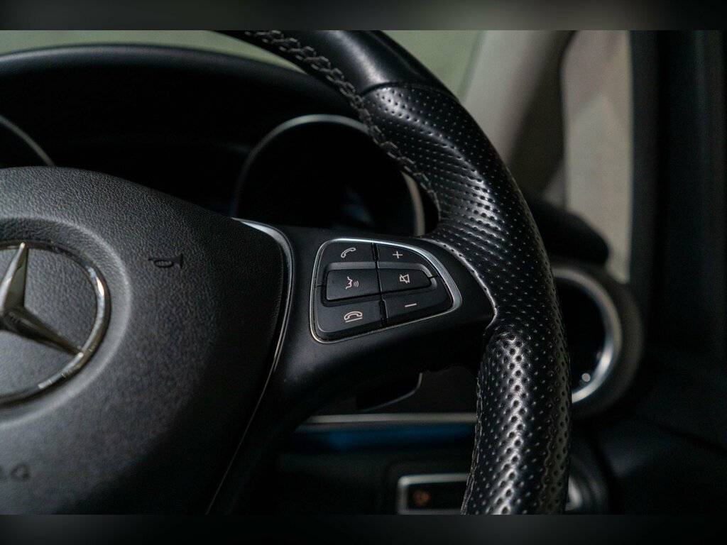 Mercedes-Benz V Class Black #28