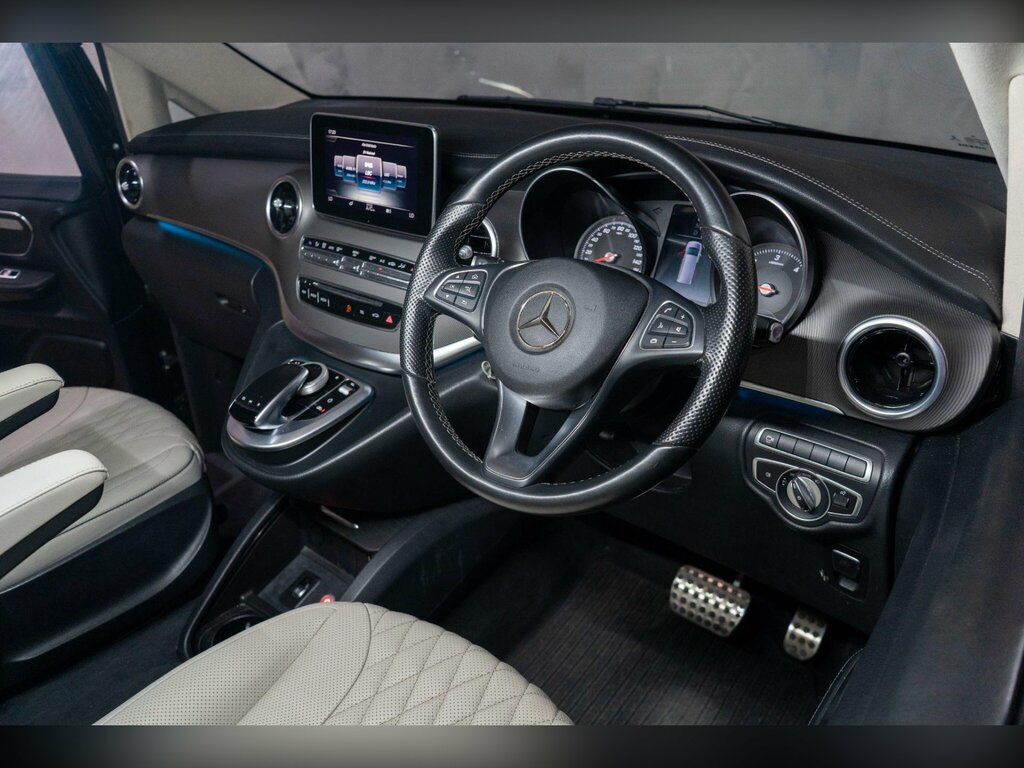 Mercedes-Benz V Class Black #14