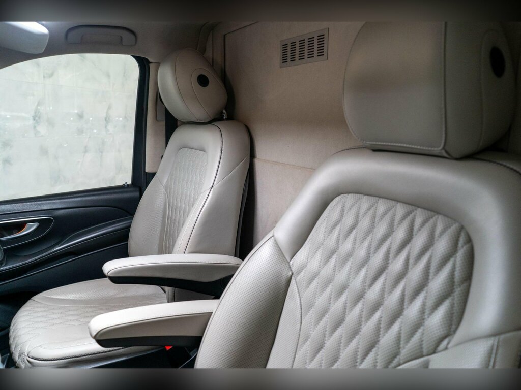 Mercedes-Benz V Class Black #17